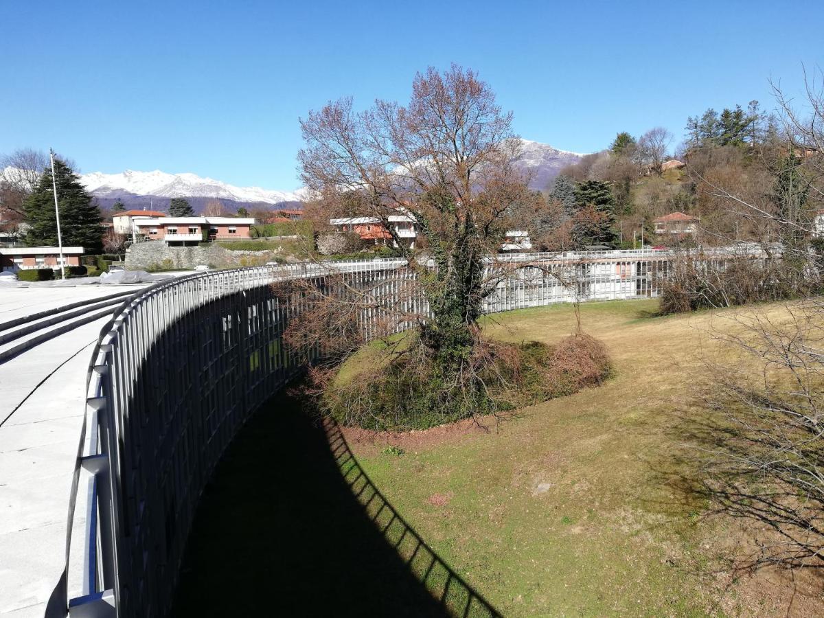 Appartamento Lettera 22 Ivrea Exteriér fotografie